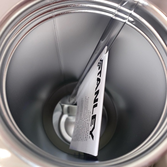 Stanley - 2026 Valentine’s Day 40oz Flowstate Tumbler (Limited) NEW + Bonus - Picture 12 of 15